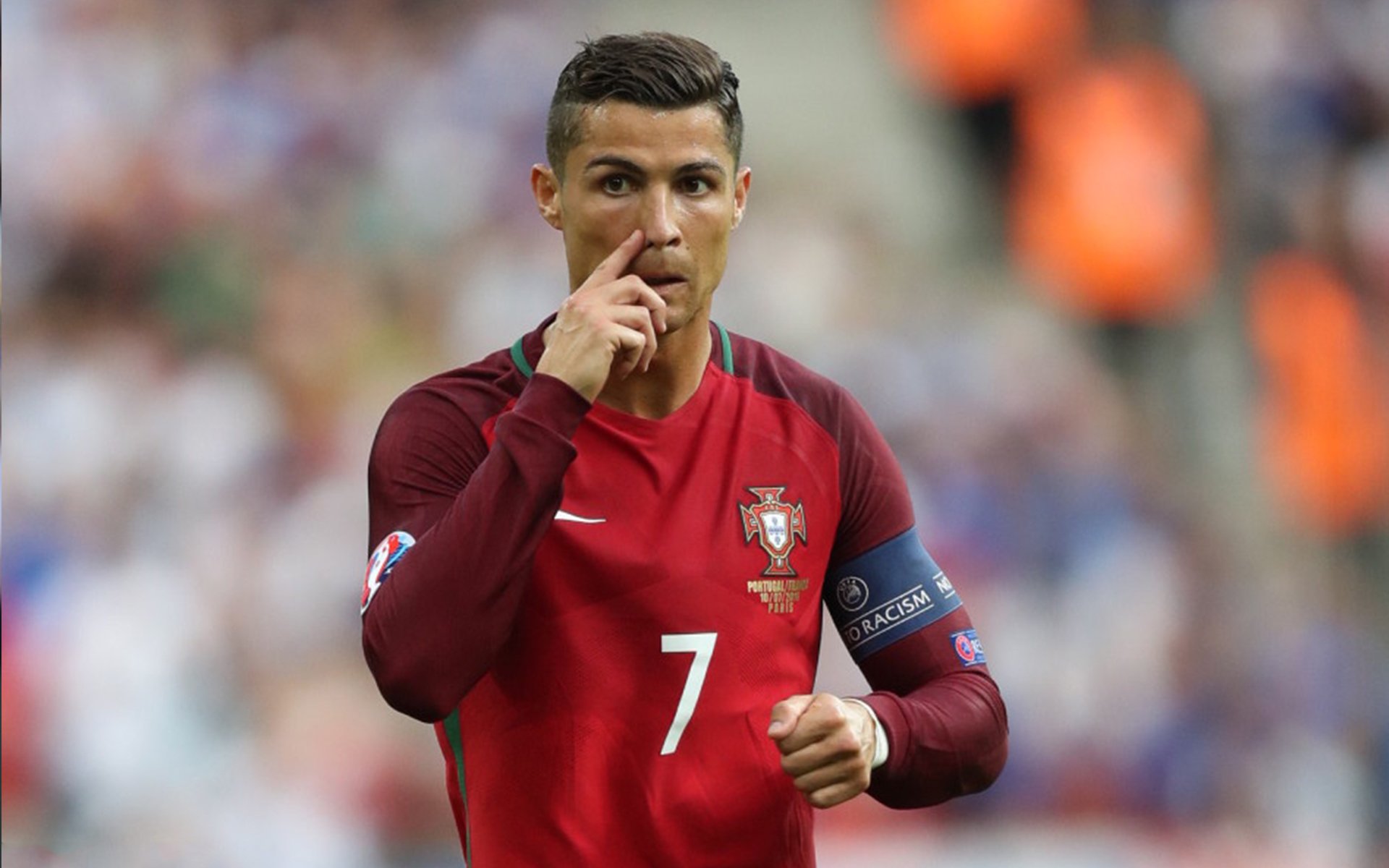 格里马尔多单场两次任意球破门,德甲赛场再现经典瞬间,fifa21格里马尔多